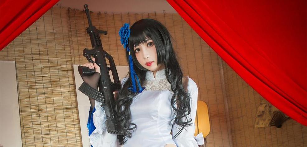 雯粥粥i瓶口照片中的另一个自己，cosplay与现实交集